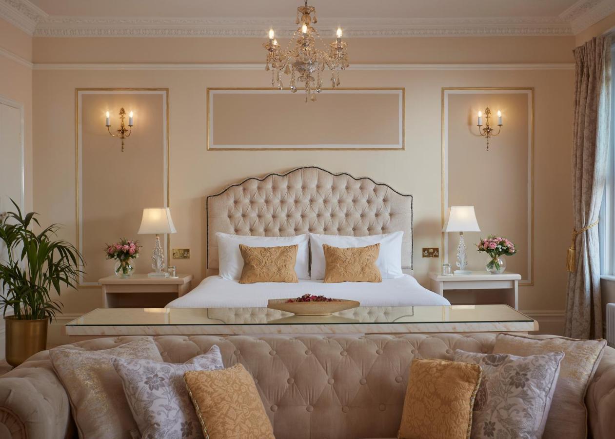 Bathen House Boutique Hotel Exterior foto A bedroom at the hotel